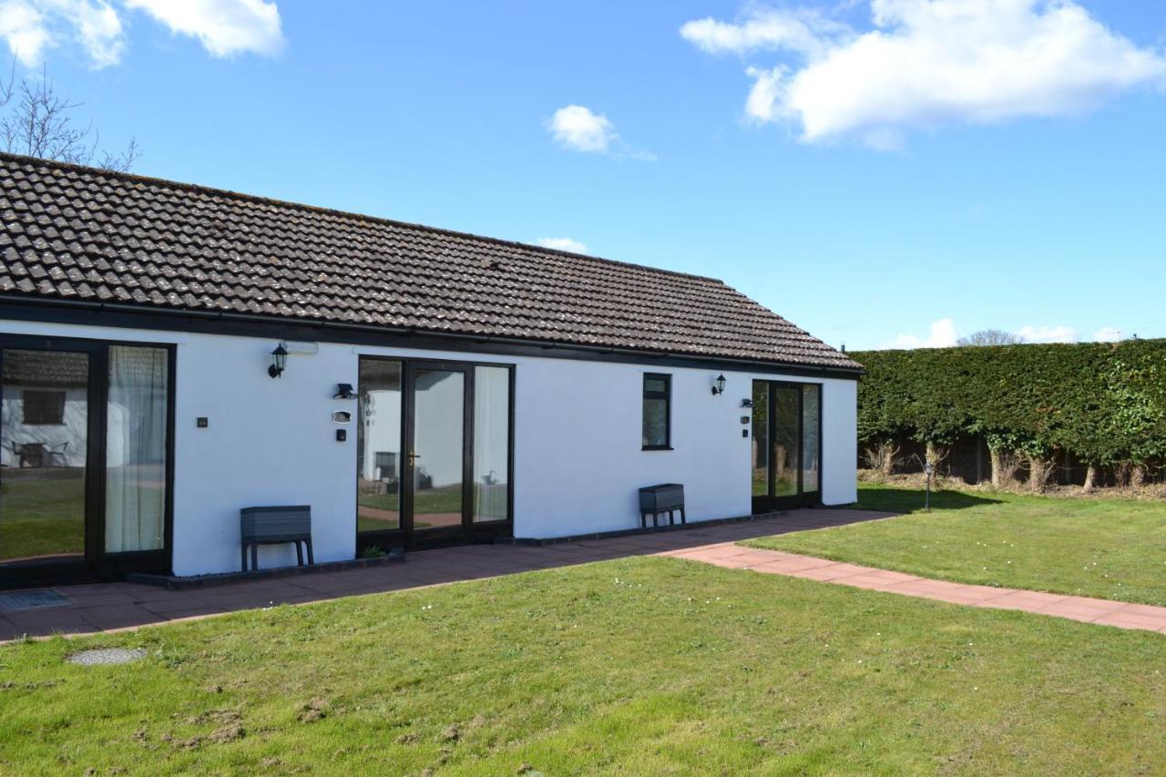 Number 4 - Lytton Tree Lodge, Reydon, Southwold Kültér fotó