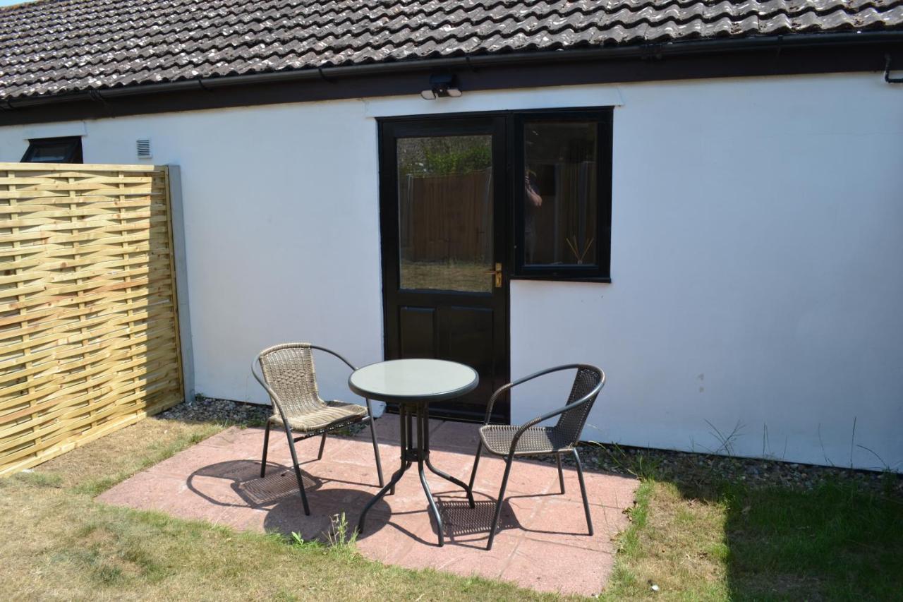 Number 4 - Lytton Tree Lodge, Reydon, Southwold Kültér fotó